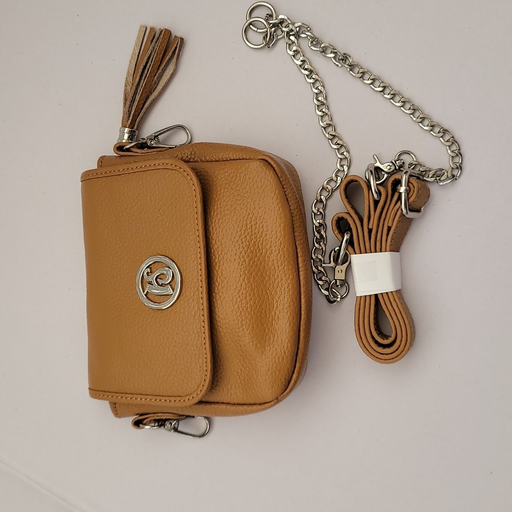 NWT Hipzbag Mini bag.              Color: Brown